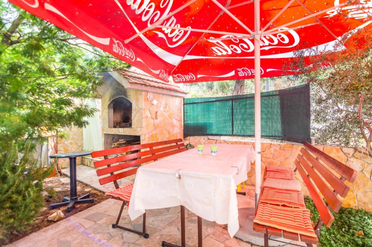 Cheap Apartment Tanja Trogir Buitenkant foto