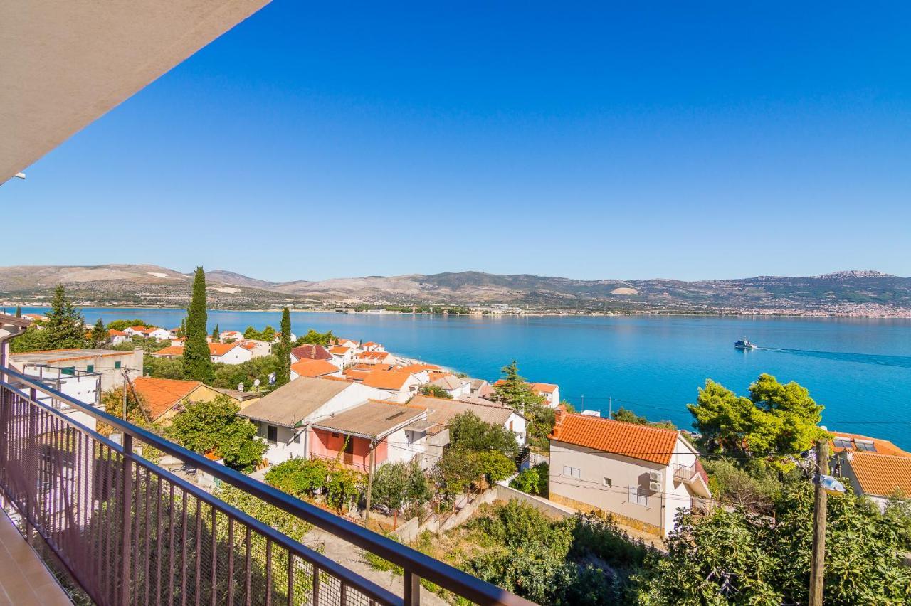 Cheap Apartment Tanja Trogir Buitenkant foto