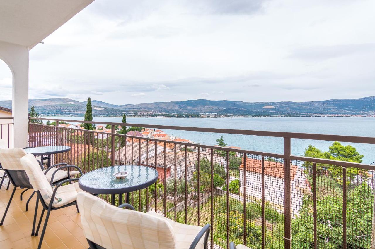 Cheap Apartment Tanja Trogir Buitenkant foto