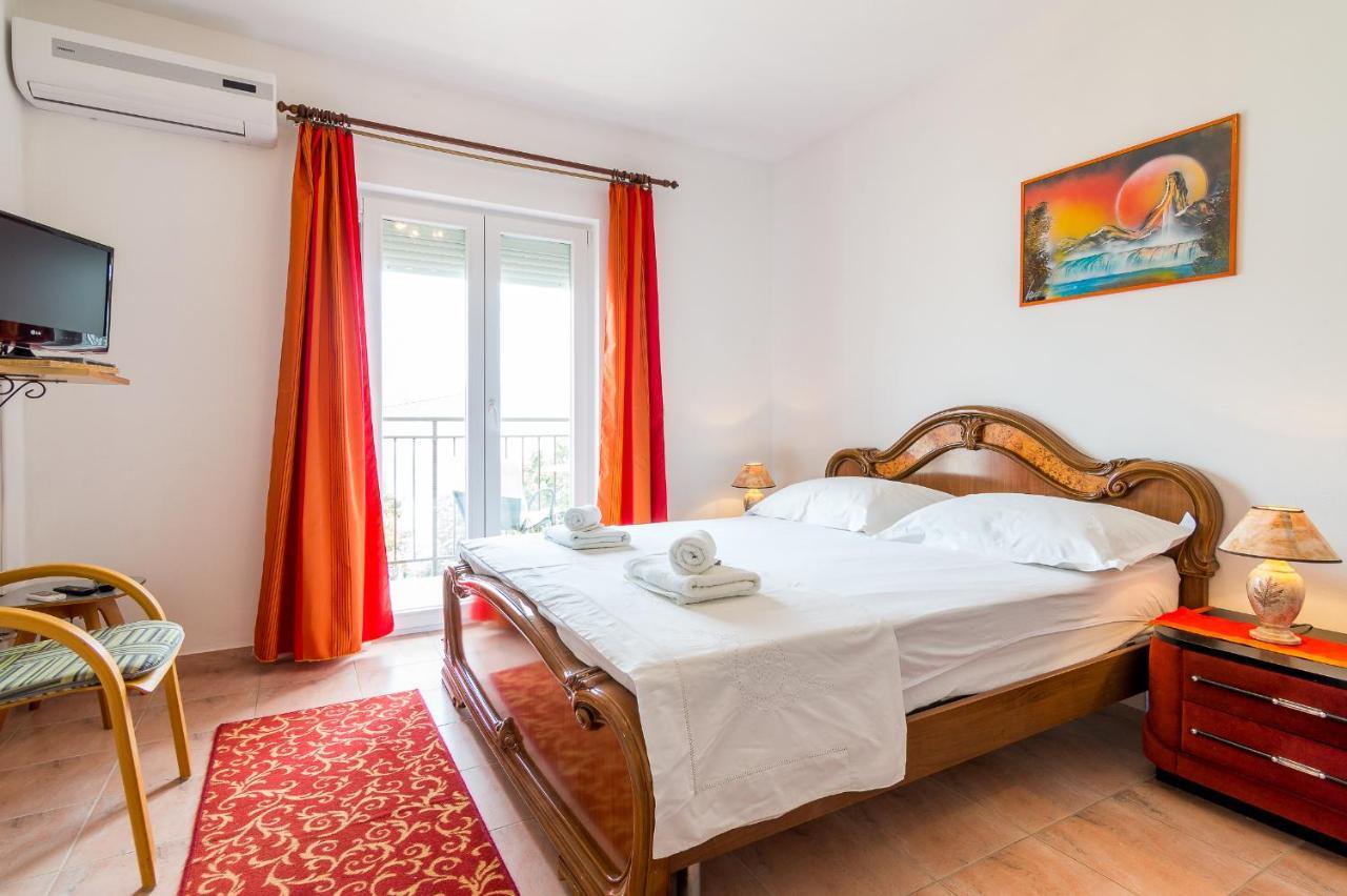 Cheap Apartment Tanja Trogir Buitenkant foto